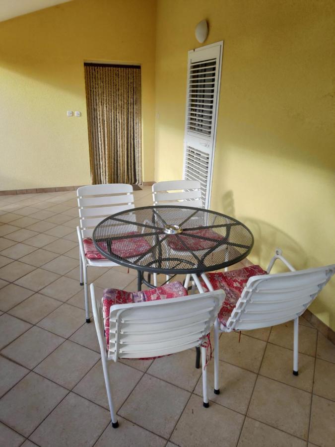 Apartments Mario Biograd Na Moru Exterior photo
